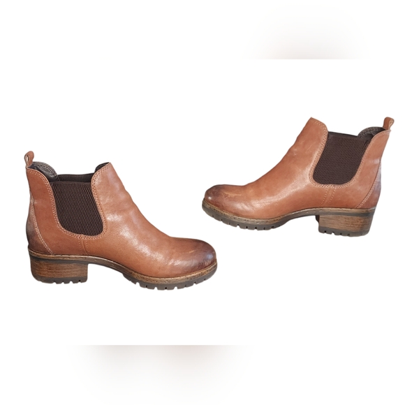 Brown Ankle Boots - Picture 8 of 8